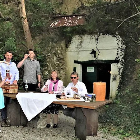 Weingut Bohrn Himmelbett