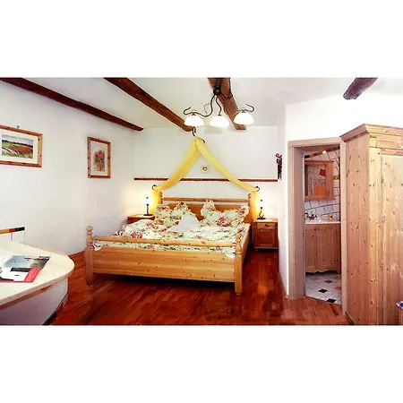 Weingut Bohrn Himmelbett 3* Herrnbaumgarten