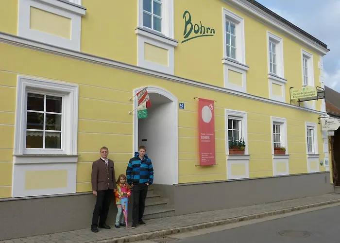 Weingut Bohrn Himmelbett Guest house